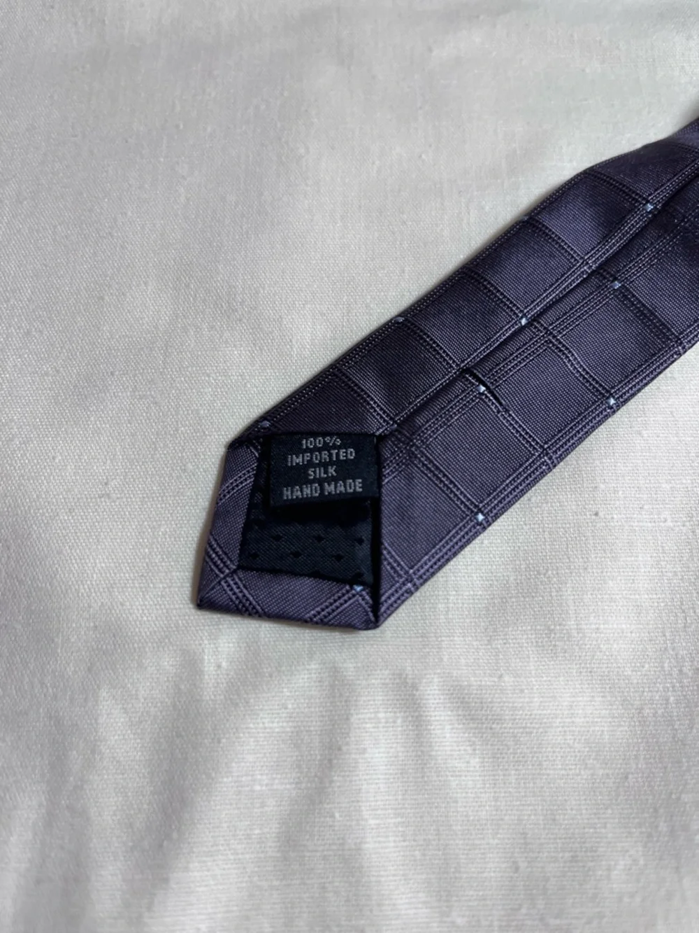Ziggurat Men's Silk Grid Tie in Charcoal Gray